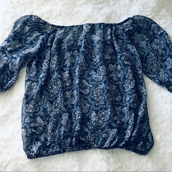 Mossimo polyester off the shoulder shirt size XS - Picture 6 of 8